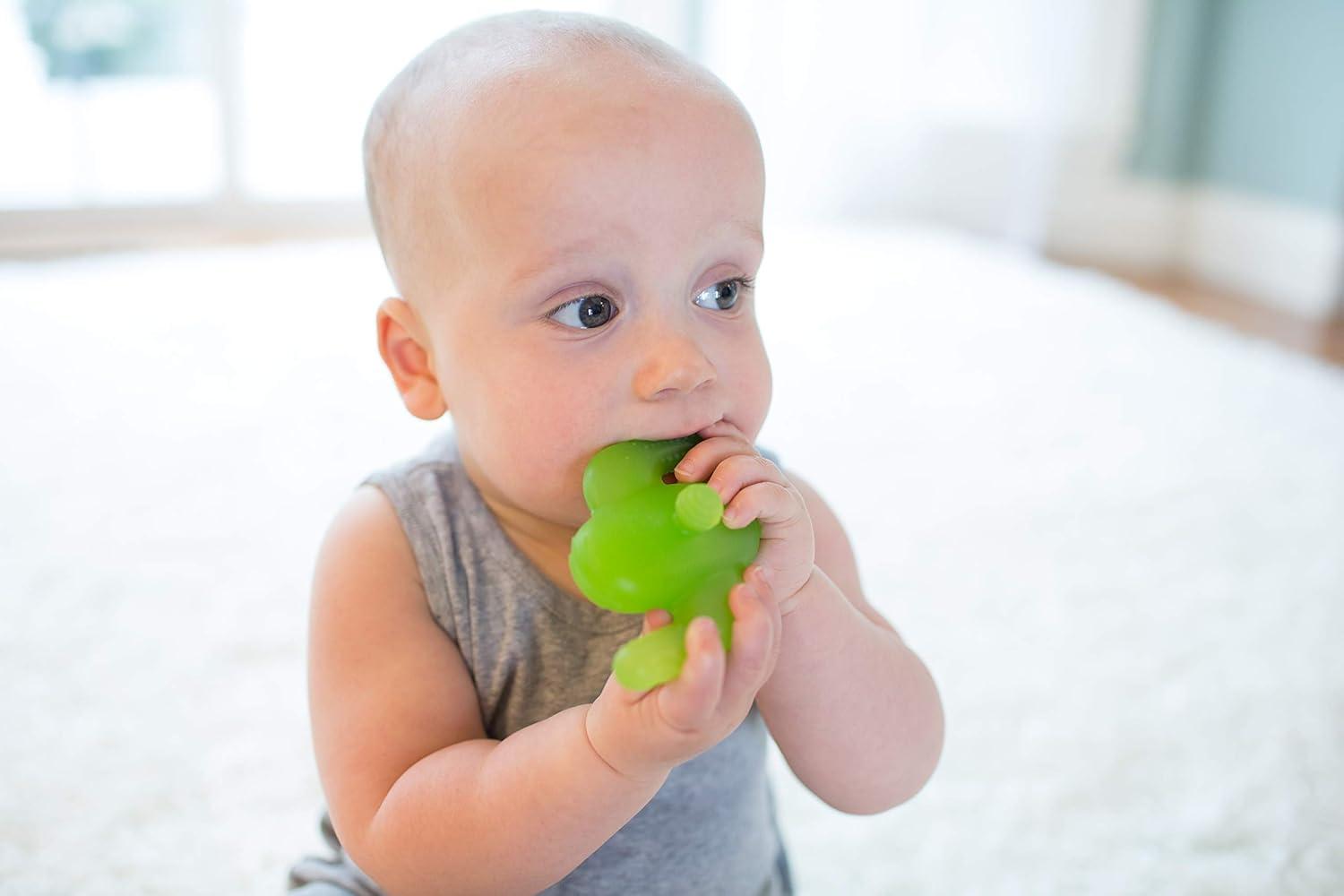 image:imageDr Browns Ridgees Giraffe Massaging Baby Teether Designed by a Pediatric Dentist BPA Free 3mNawgum 3in1