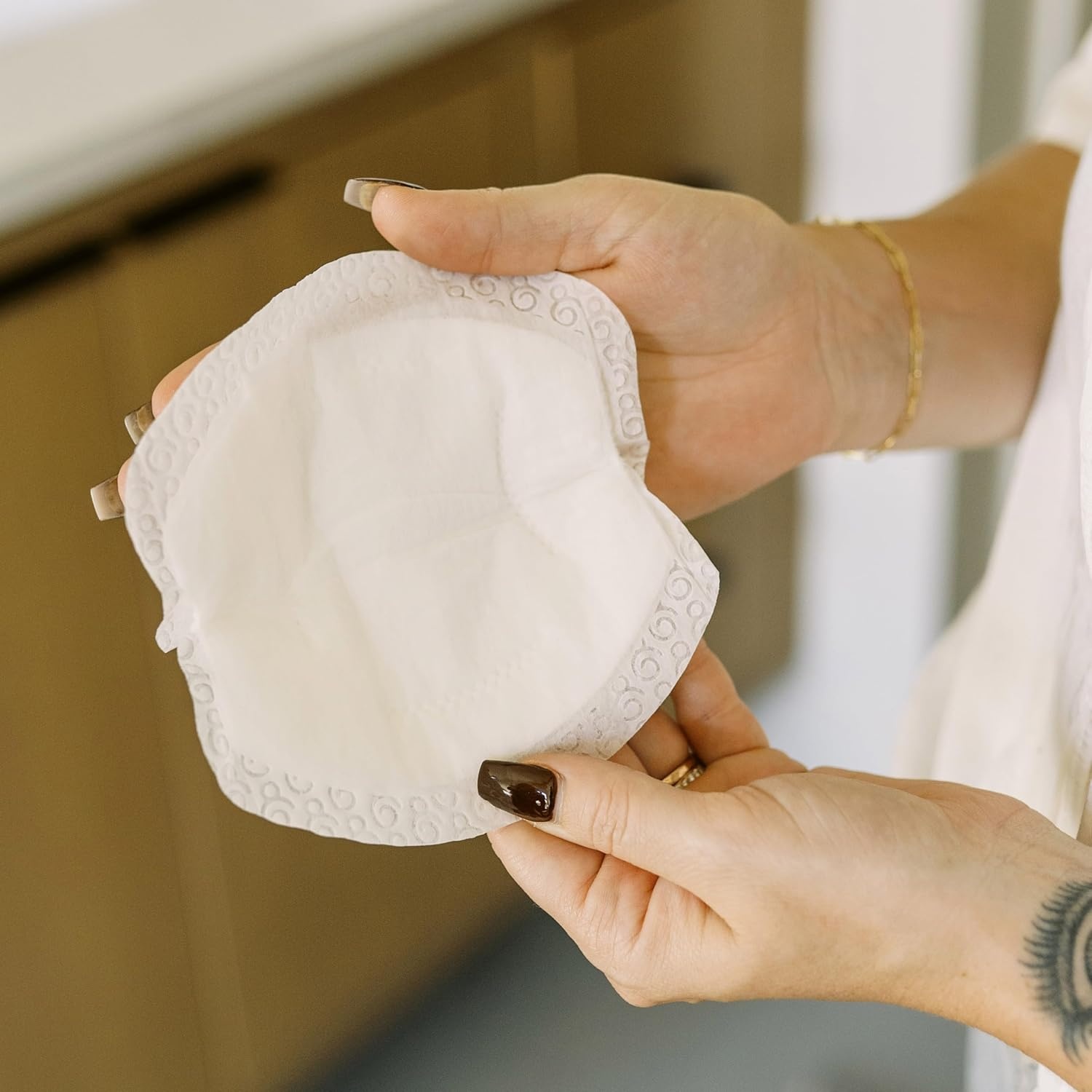 image:imageDr Browns Disposable Breast Pads for Leakproof Protection Absorbent and Discreet Nursing Pads with Adhesive Strips for Day or Night 120 Count Pack of 260 Count