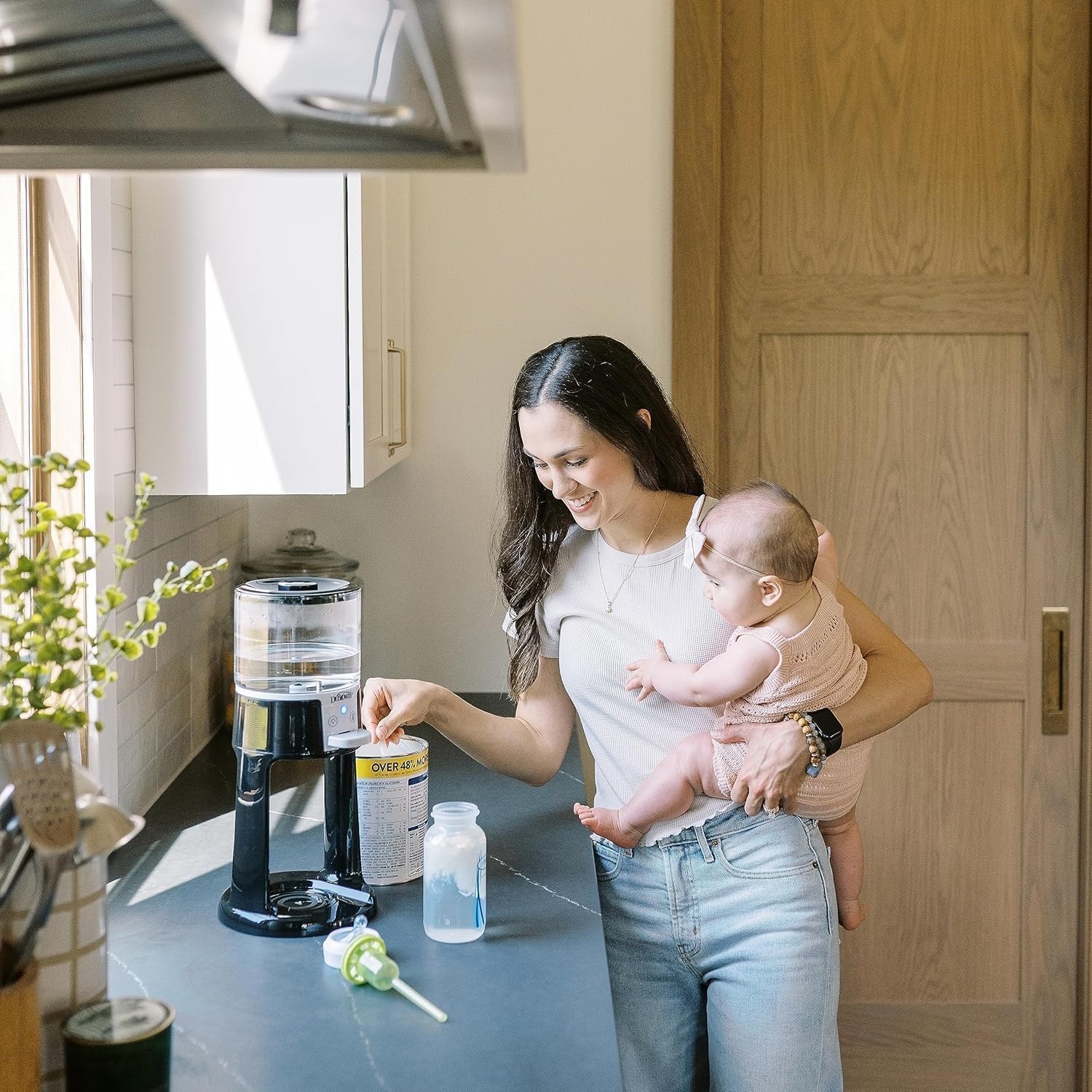 image:imageDr Browns InstaPrep Warm Water Dispenser with Natural Flow AntiColic Options Baby Bottles 4 oz120 mL with Level 1 Slow Flow Nipple 4 Pack 0m