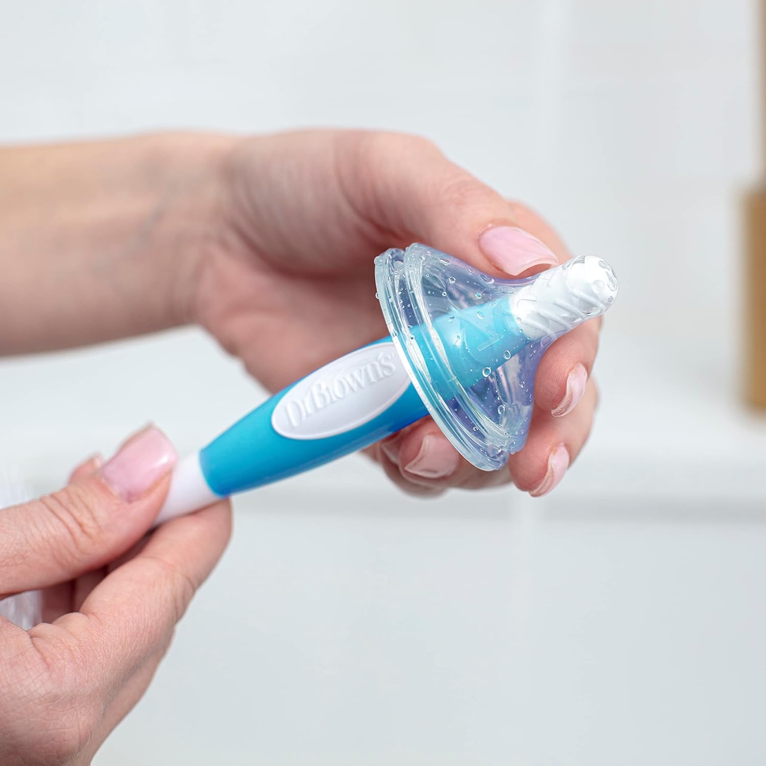 image:imageDr Browns Reusable Sponge Baby Bottle Cleaning Brush with Suction Cup Stand Scrubber and Nipple Cleaner BPAFree Gray 1Pack1pack Blue