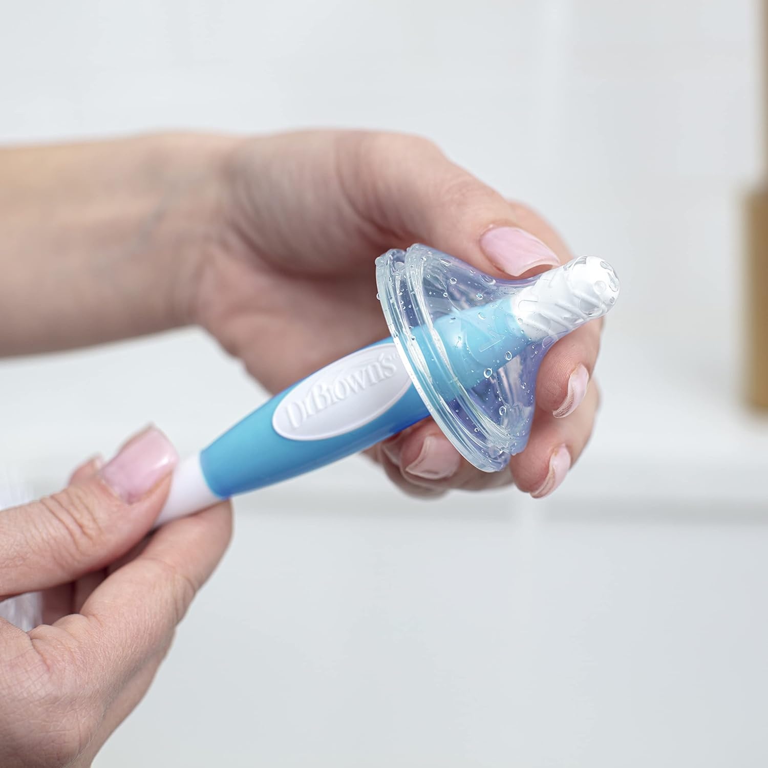 image:imageDr Browns Reusable Sponge Baby Bottle Cleaning Brush with Suction Cup Stand Scrubber and Nipple Cleaner Pink 1PackBlue Bottle Brush